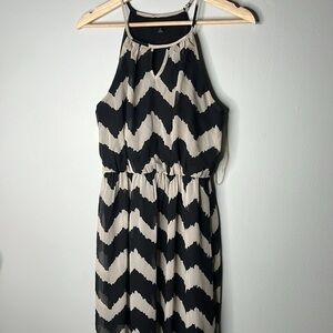 Women’s As You Wish Small Dress Tan Black Sleeveless Wedding Guest Ready